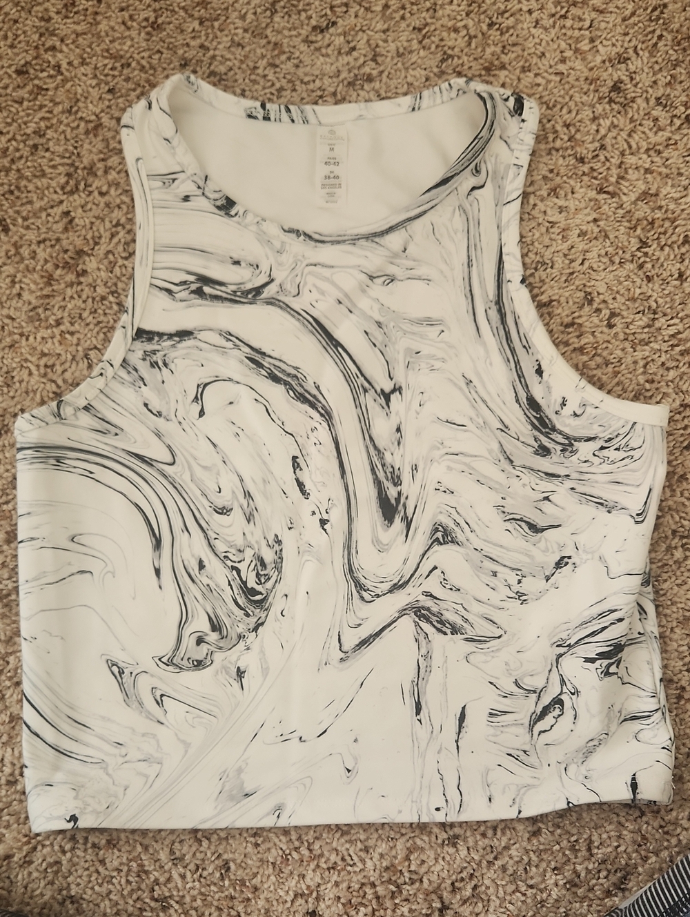 Marble Print Cropped Tank Top - Black & White